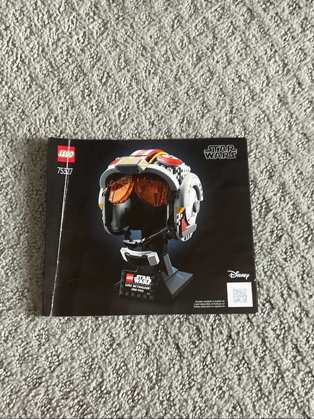 Lego White and Red Luke Skywalker Pilot Helmet with Translucent Orange Visor